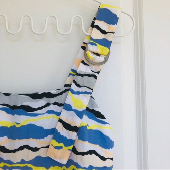 Kenzie Crop Top - Picture 4 of 8